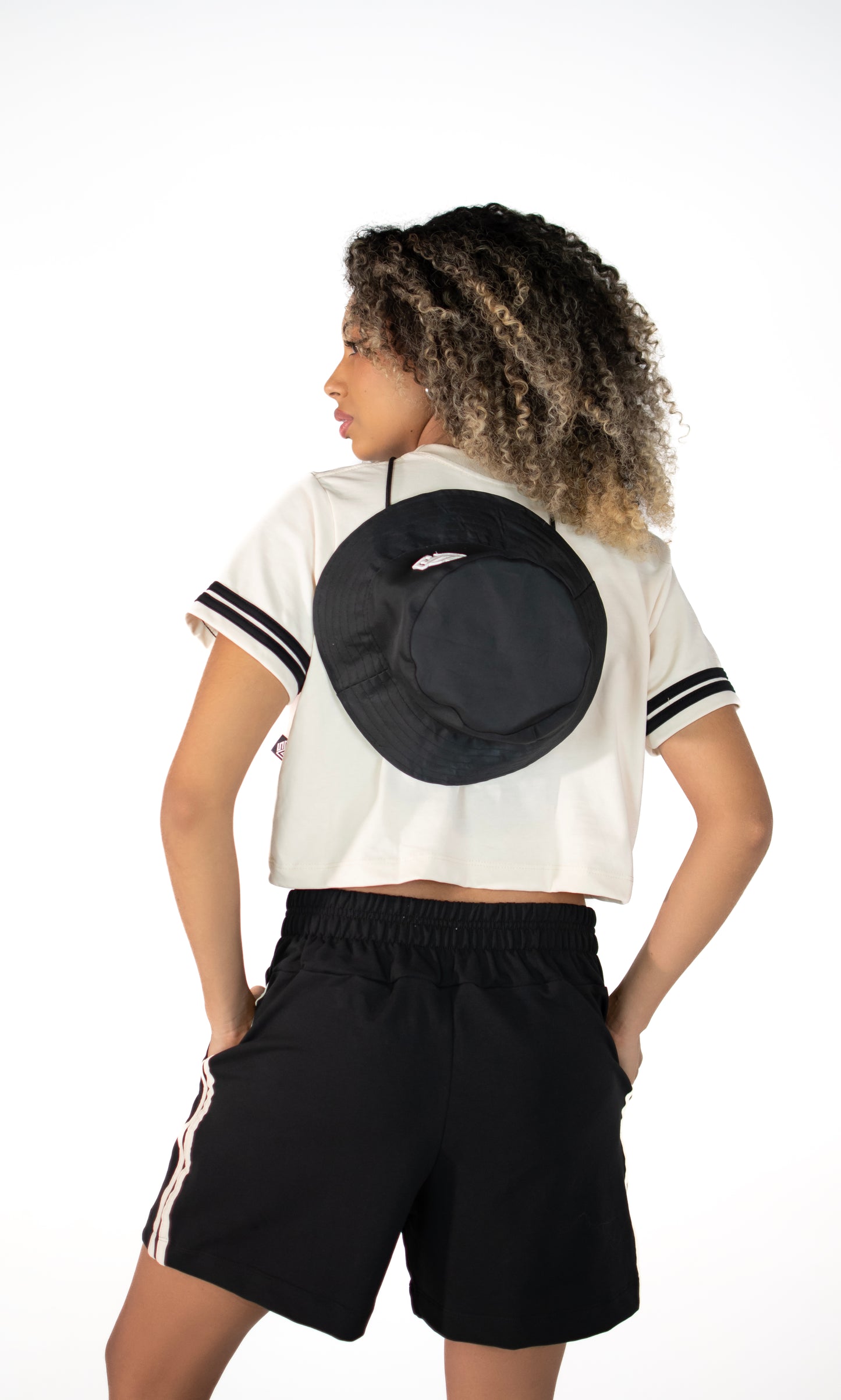 SHORT BLOUSE