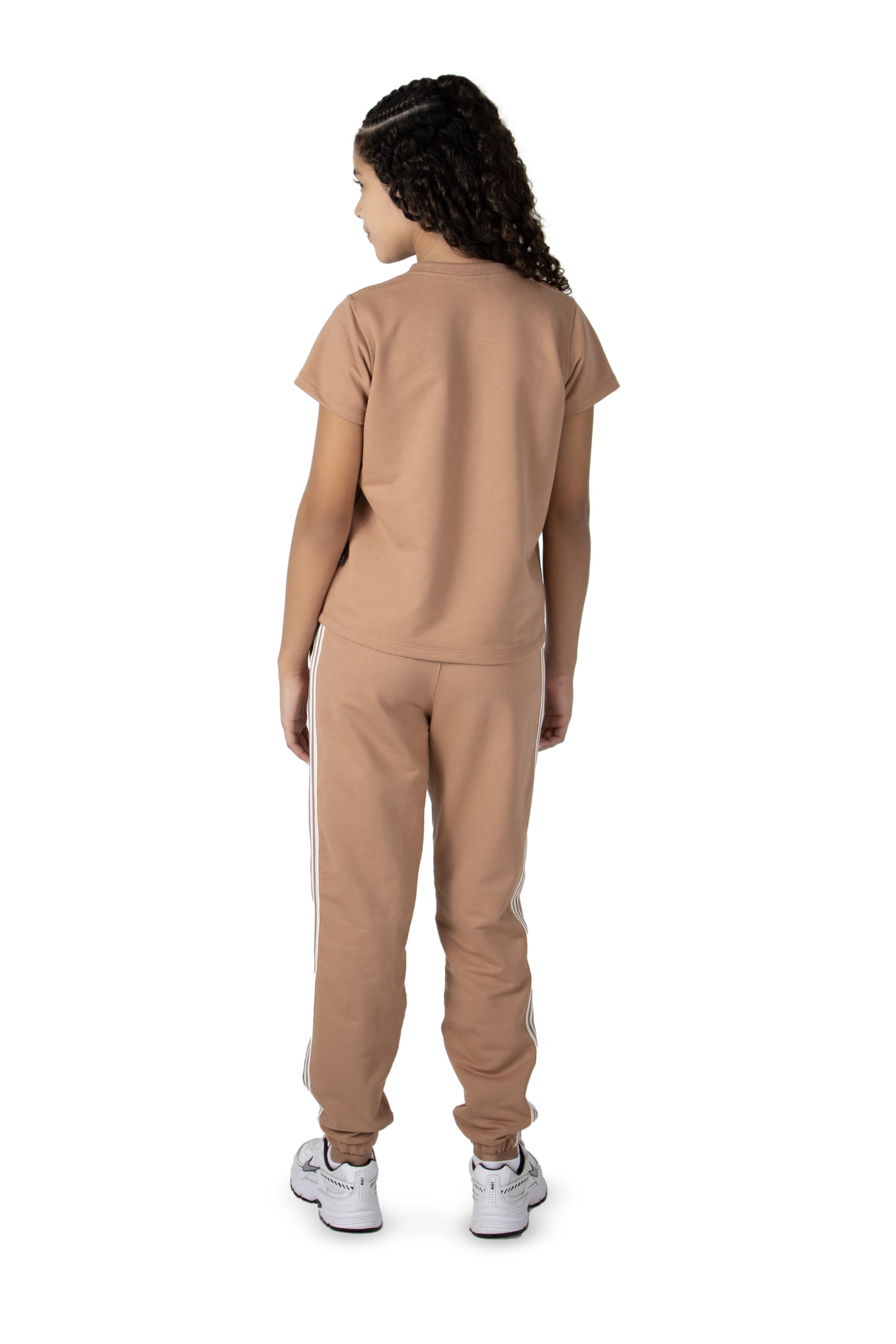 Free Roots Kids Set Niña