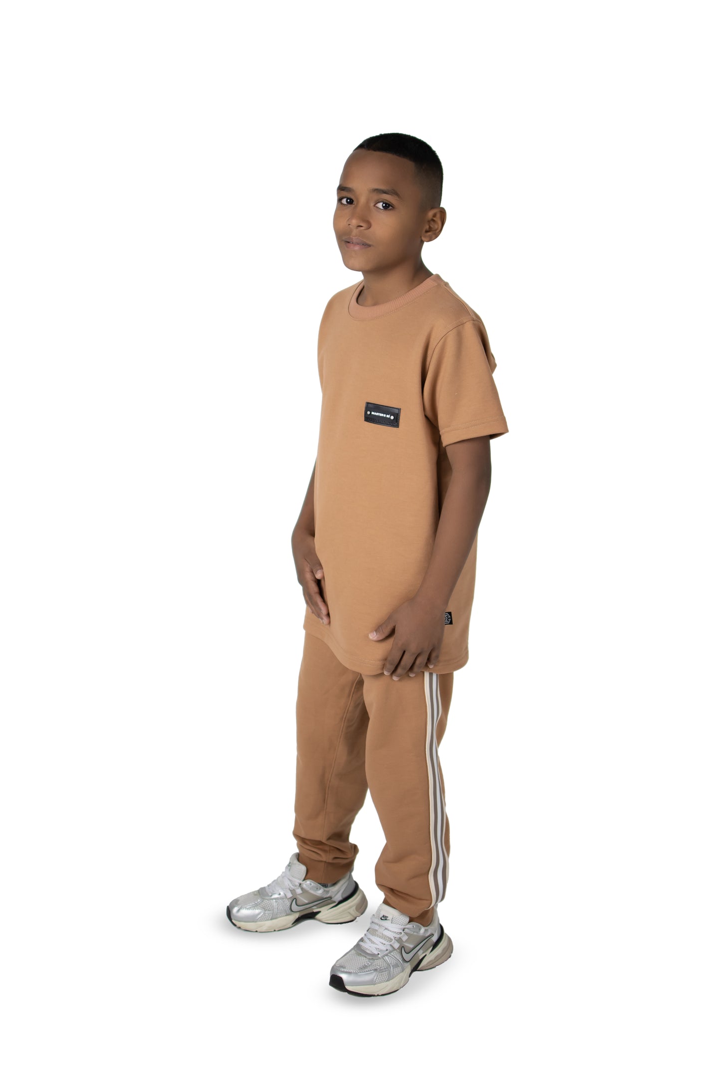 Free Roots Kids Set Niño