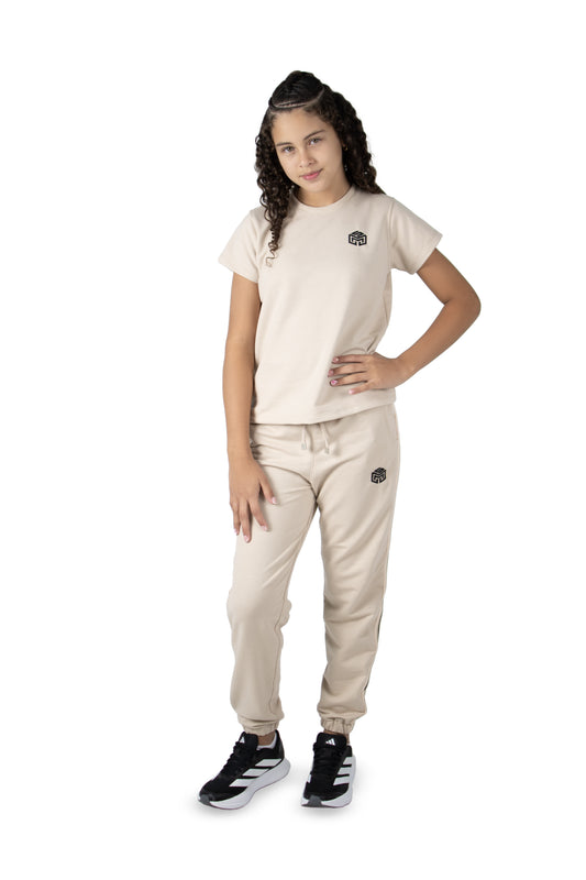 Free Roots Kids Set Niña