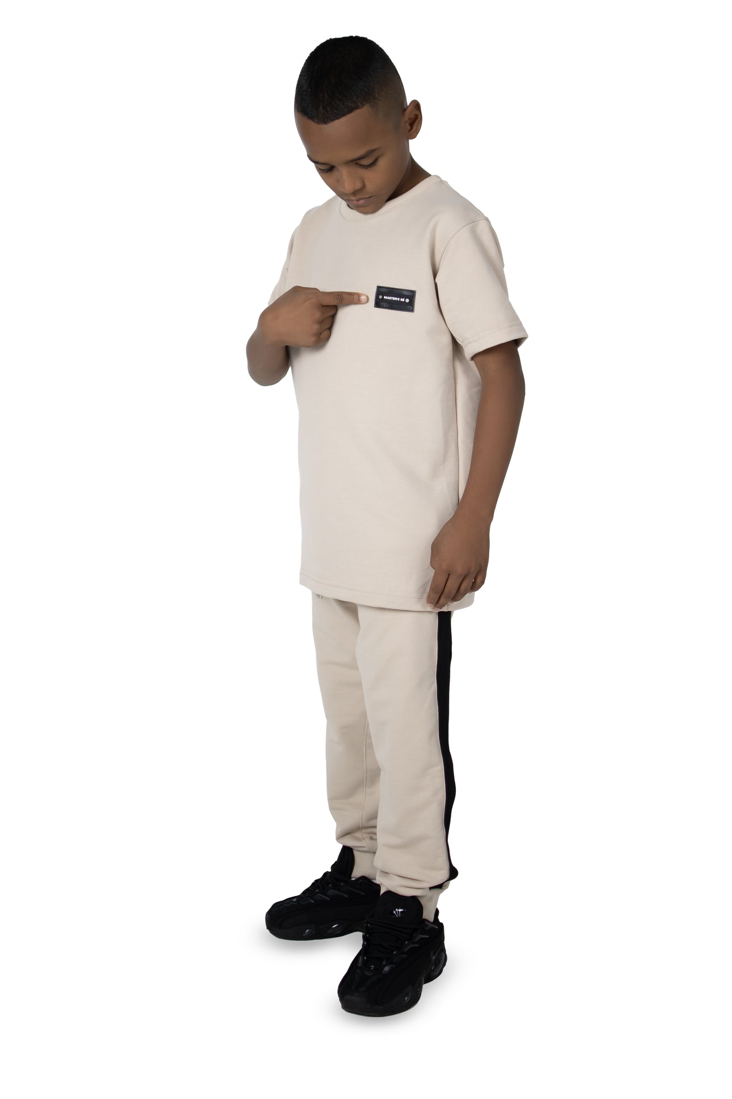Free Roots Kids Set Niño
