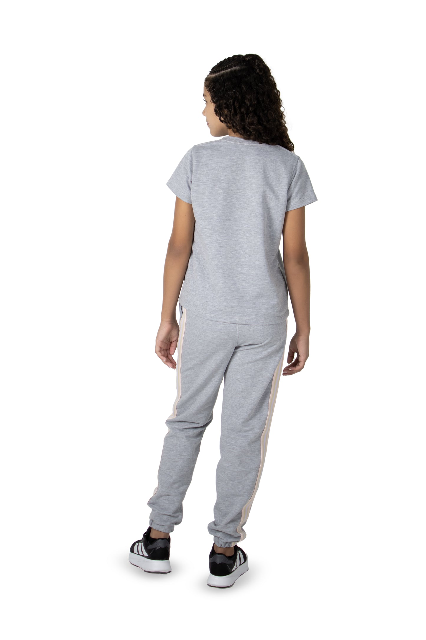 Free Roots Kids Set Niña
