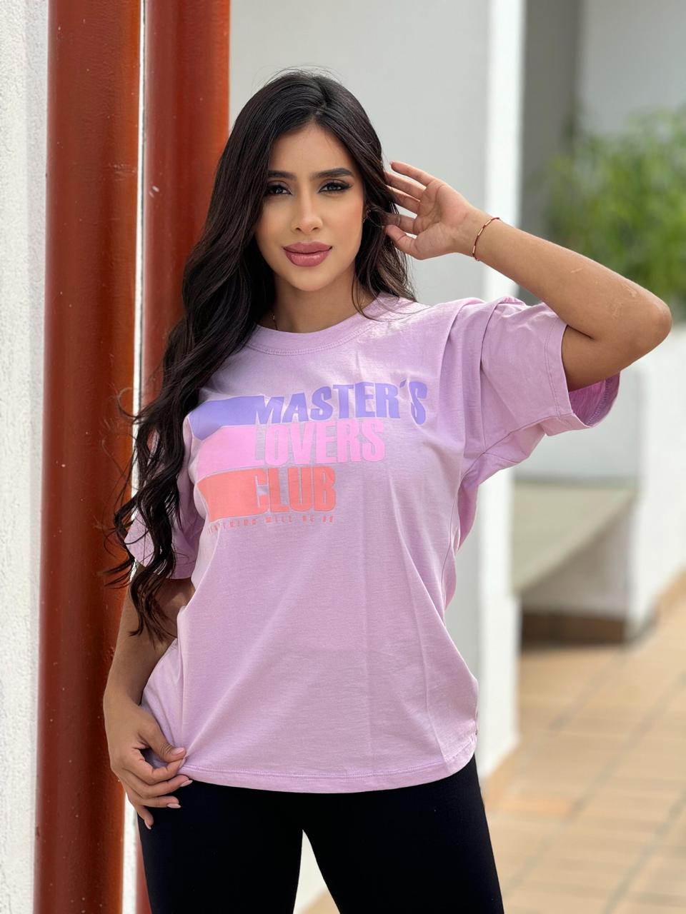 CAMISETA TIPO OVERSIZE