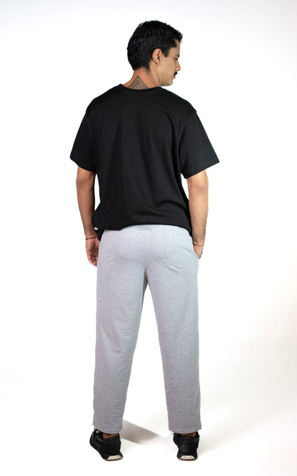 REGULAR FIT